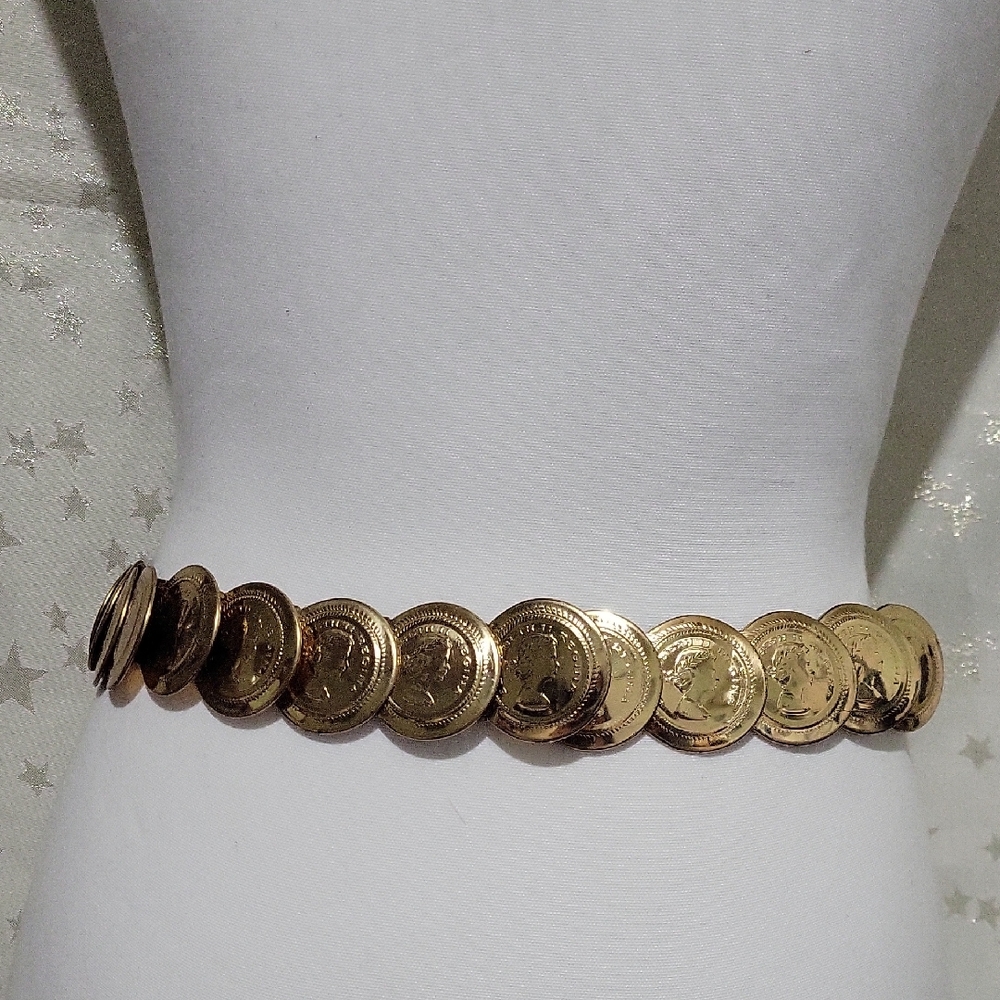 Vintage Gold Coin Medallion Elizabeth II Regina Link Waist Belt